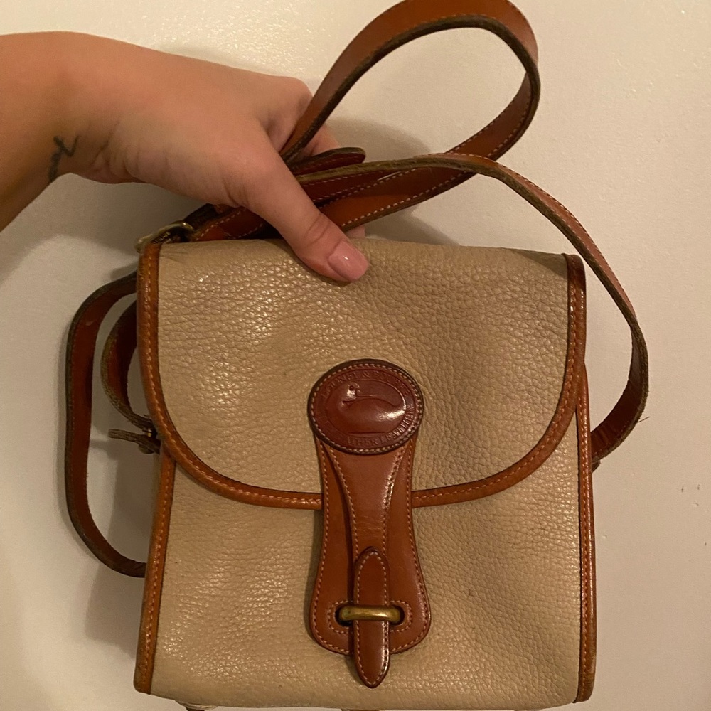 Dooney & Bourke purse